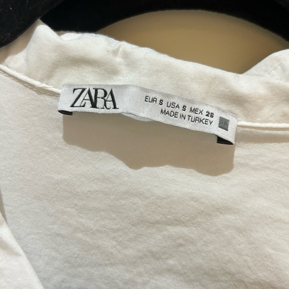 Zara White Button Down - Picture 2 of 2